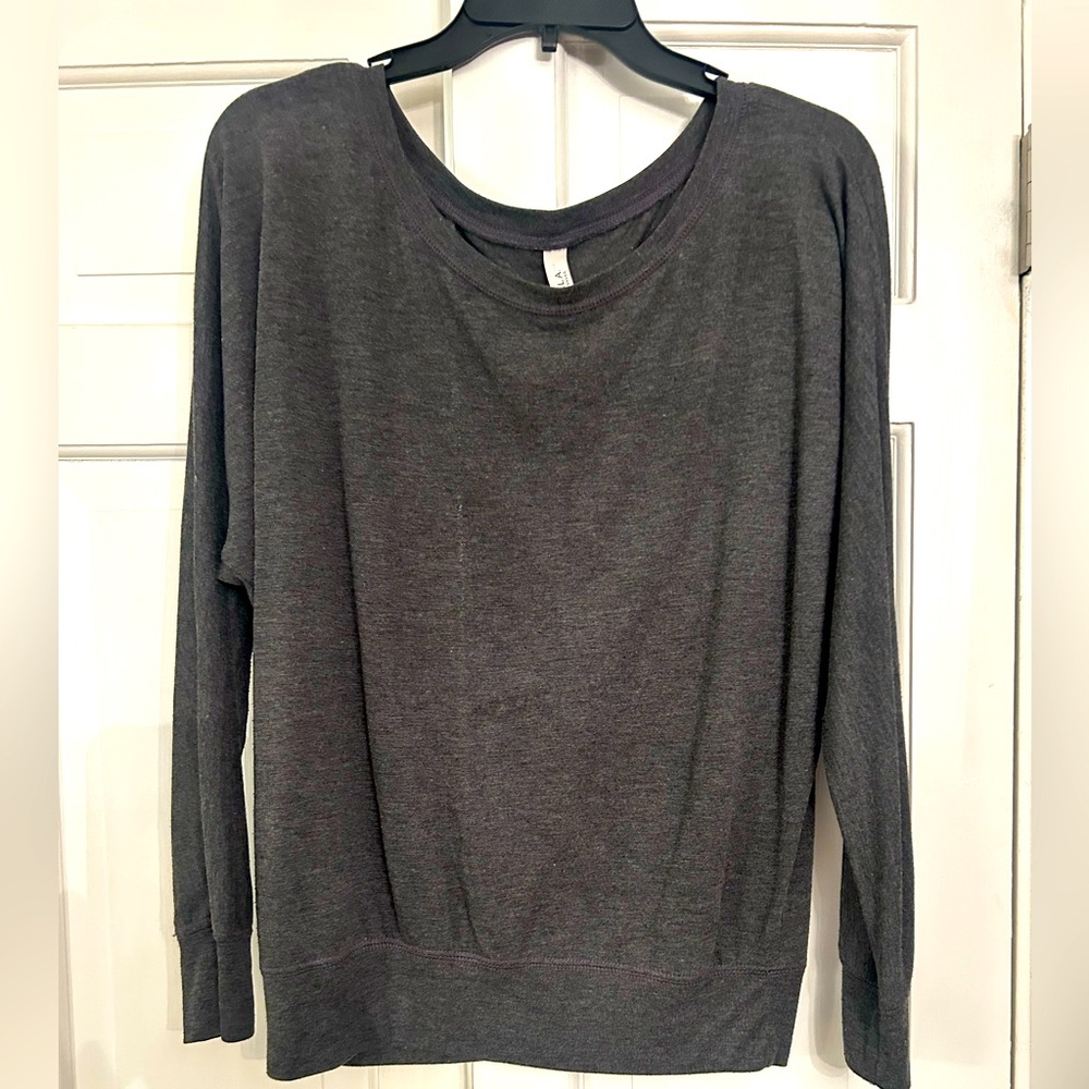 Heathered grey knit top ladies medium